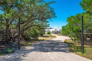 1924 Pursley Rd, Dripping Springs, TX 78620 - Photo 3