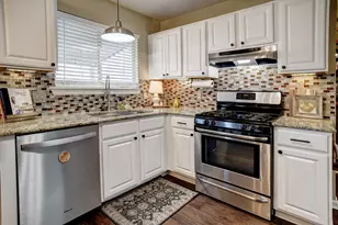 104 Trapper Trail, Bastrop, TX 78602 - Photo 13