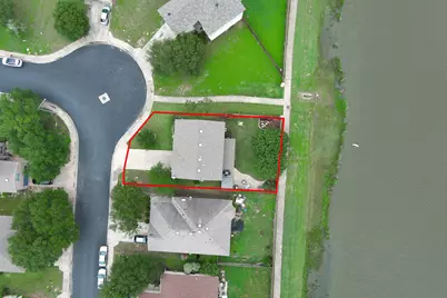 104 Trapper Trail, Bastrop, TX 78602 - Photo 33