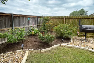 104 Trapper Trail, Bastrop, TX 78602 - Photo 31