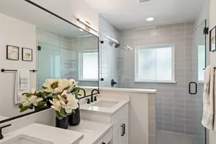 5721 Louise Ln, Austin, TX 78757 - Photo 27