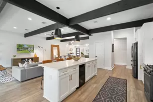 5721 Louise Ln, Austin, TX 78757 - Photo 19