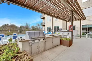 1900 Barton Springs Rd, Austin, TX 78704 - Photo 21
