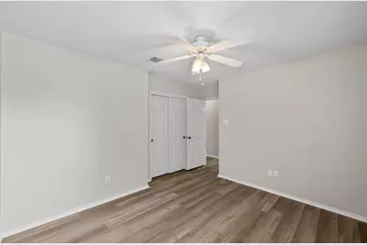 2113 Campfield Parkway, Austin, TX 78745 - Photo 31