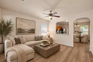 2113 Campfield Pkwy, Austin, TX 78745 - Photo 3