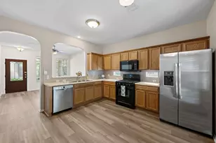2113 Campfield Pkwy, Austin, TX 78745 - Photo 9