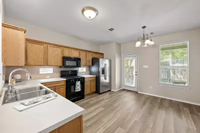 2113 Campfield Parkway, Austin, TX 78745 - Photo 7