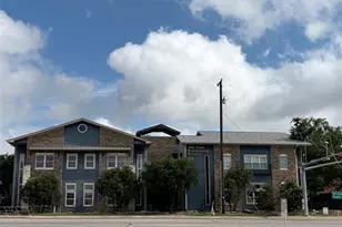 210 Hwy 79, Hutto, TX 78634 - Photo 1