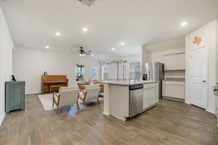 262 Sickle Loop, Kyle, TX 78640 - Photo 7