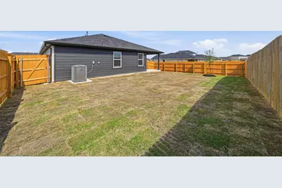 514 Globe Mallow Circle, Kyle, TX 78640 - Photo 35