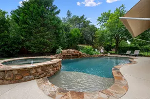 215 Lake Como Dr, Lakeway, TX 78734 - Photo 17