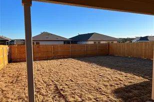 404 Coda Xing, Georgetown, TX 78633 - Photo 15