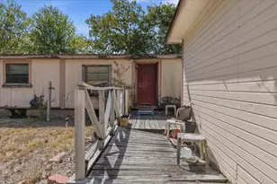 125 Live Oak Dr, Cedar Creek, TX 78612 - Photo 5