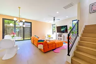 2201 E 16th St, Austin, TX 78702 - Photo 9