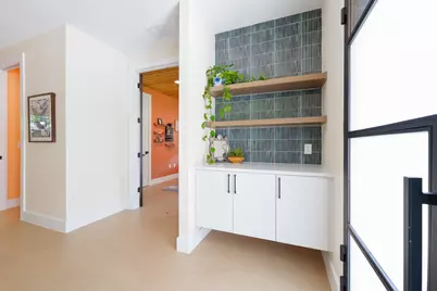 2201 E 16th Street, Austin, TX 78702 - Photo 3