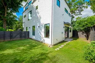 2201 E 16th St, Austin, TX 78702 - Photo 25