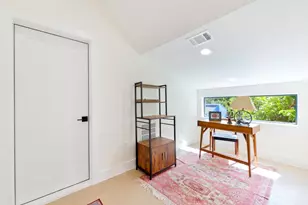 2201 E 16th St, Austin, TX 78702 - Photo 25