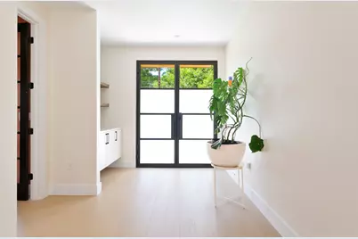 2201 E 16th Street, Austin, TX 78702 - Photo 3