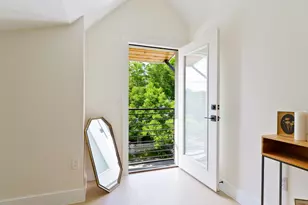 2201 E 16th St, Austin, TX 78702 - Photo 23