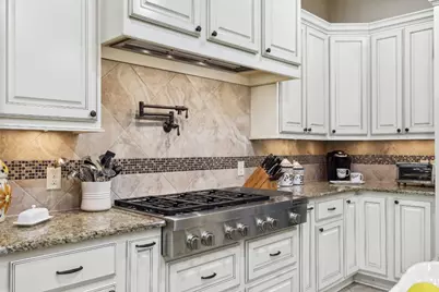 190 Estrella Crossing, Georgetown, TX 78628 - Photo 3