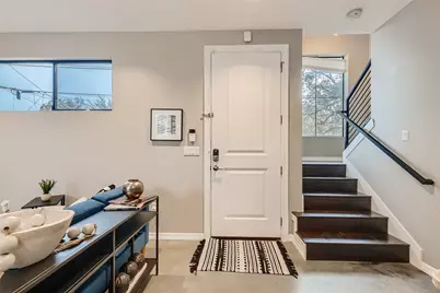 904 E 2nd Street #B, Austin, TX 78702 - Photo 7