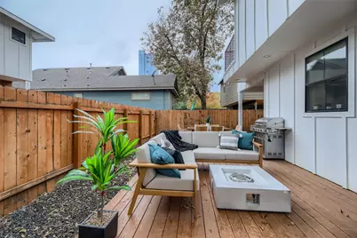 904 E 2nd Street #B, Austin, TX 78702 - Photo 33