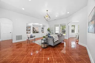 10901 Parkfield Dr, Austin, TX 78758 - Photo 13