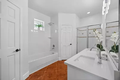 10901 Parkfield Drive, Austin, TX 78758 - Photo 19
