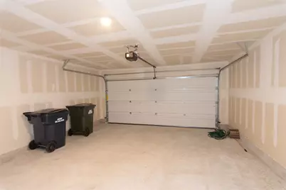 137 Starpacker Lane, Jarrell, TX 76537 - Photo 13