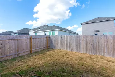 137 Starpacker Lane, Jarrell, TX 76537 - Photo 5