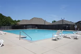 108 Lavaca Loop, Hutto, TX 78634 - Photo 37