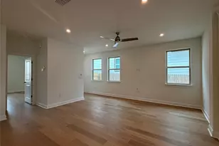132 Tenny Ln, Kyle, TX 78640 - Photo 9