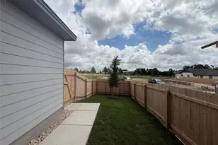 132 Tenny Ln, Kyle, TX 78640 - Photo 23