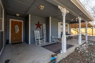 215 Harmons Way, San Marcos, TX 78666 - Photo 3