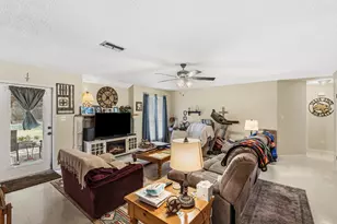 215 Harmons Way, San Marcos, TX 78666 - Photo 7