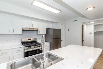 6008 N Lamar Boulevard #205, Austin, TX 78752 - Photo 3
