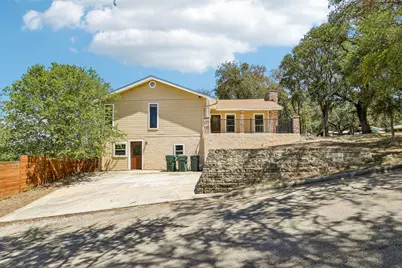 808 Dale Drive, San Marcos, TX 78666 - Photo 5
