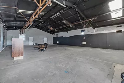 9221 Highway 290 W, Austin, TX 78736 - Photo 11