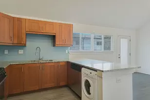 1311 E 52nd St, Austin, TX 78723 - Photo 3