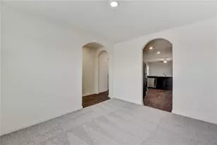 14421 Prairie Sod Ln, Elgin, TX 78621 - Photo 5