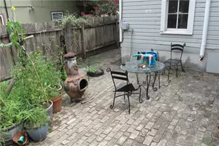 704 W 22nd St, Austin, TX 78705 - Photo 5