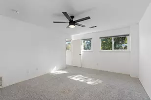 12217 Antoinette Pl, Austin, TX 78727 - Photo 19