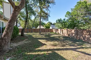 12217 Antoinette Pl, Austin, TX 78727 - Photo 25