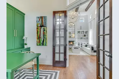 809 Kinney Avenue, Austin, TX 78704 - Photo 9