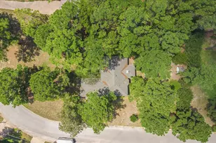 243 Pine View Loop, Bastrop, TX 78602 - Photo 35