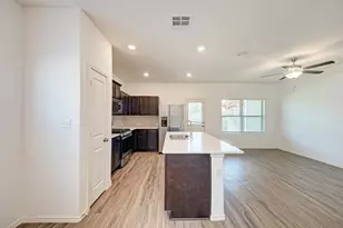 206 George Neggan Ln, Bastrop, TX 78602 - Photo 11