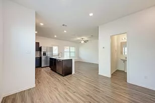 206 George Neggan Ln, Bastrop, TX 78602 - Photo 9