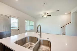 206 George Neggan Ln, Bastrop, TX 78602 - Photo 15