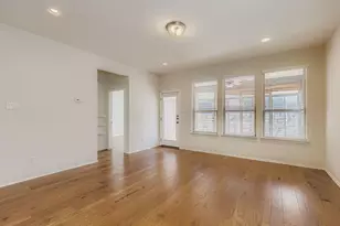 1050 Kenney Fort Crossing, Round Rock, TX 78665 - Photo 5