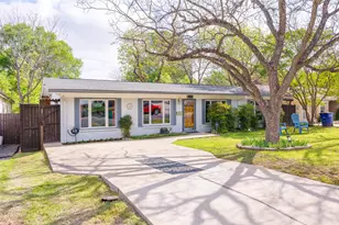 2410 Elmglen Dr, Austin, TX 78704 - Photo 27